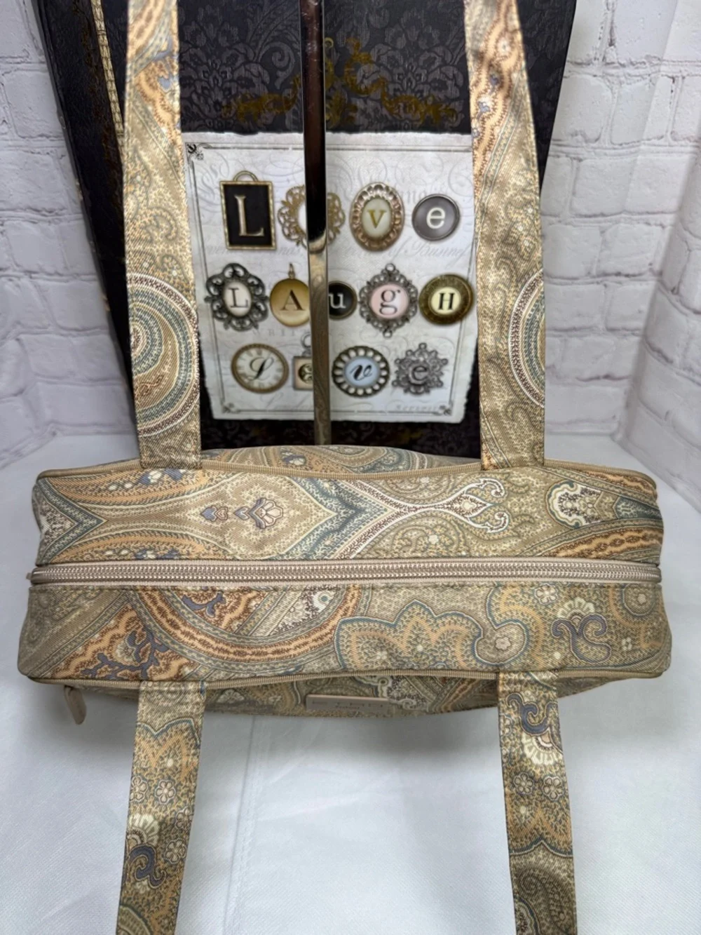 Etro Profumi Paisley Canvas Large Shoulder Bag 11.75x6.5x3.25in NWOT - Picture 13 of 14